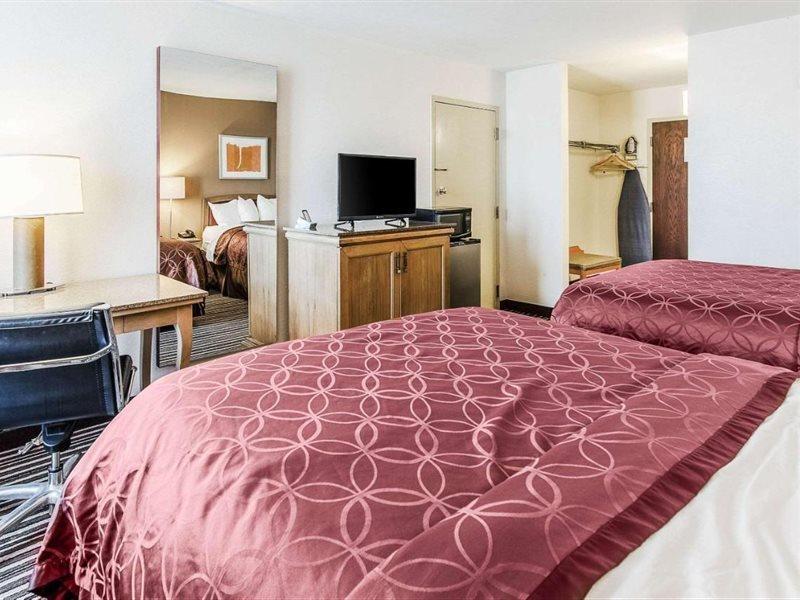 Econo Lodge Inn & Suites Norton Dış mekan fotoğraf