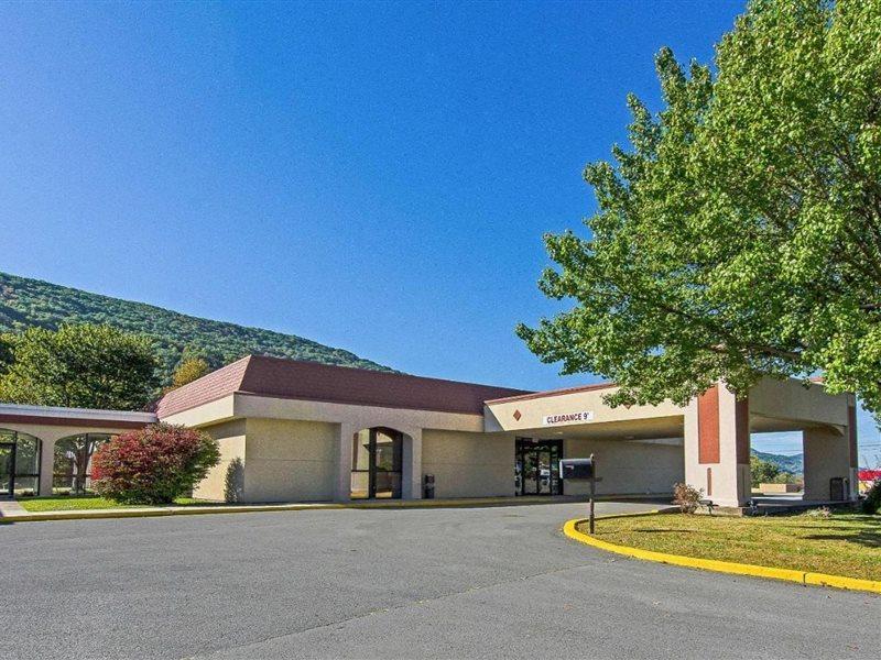 Econo Lodge Inn & Suites Norton Dış mekan fotoğraf
