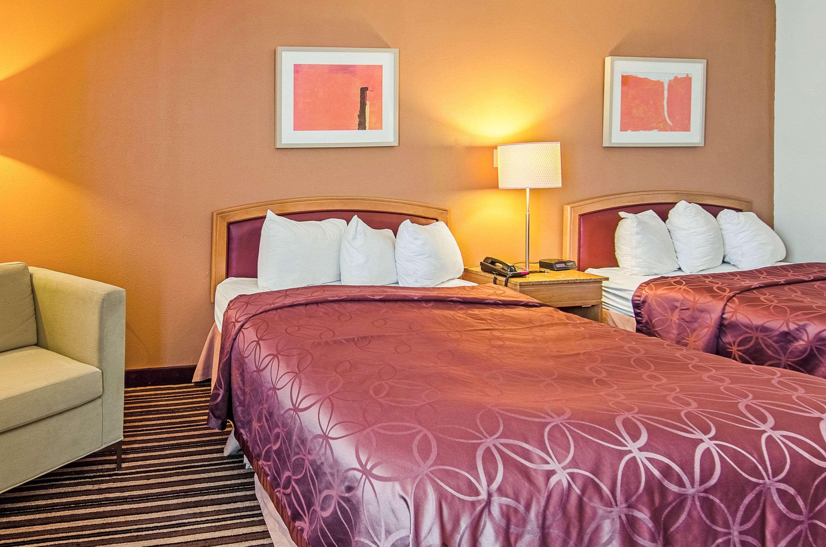 Econo Lodge Inn & Suites Norton Dış mekan fotoğraf