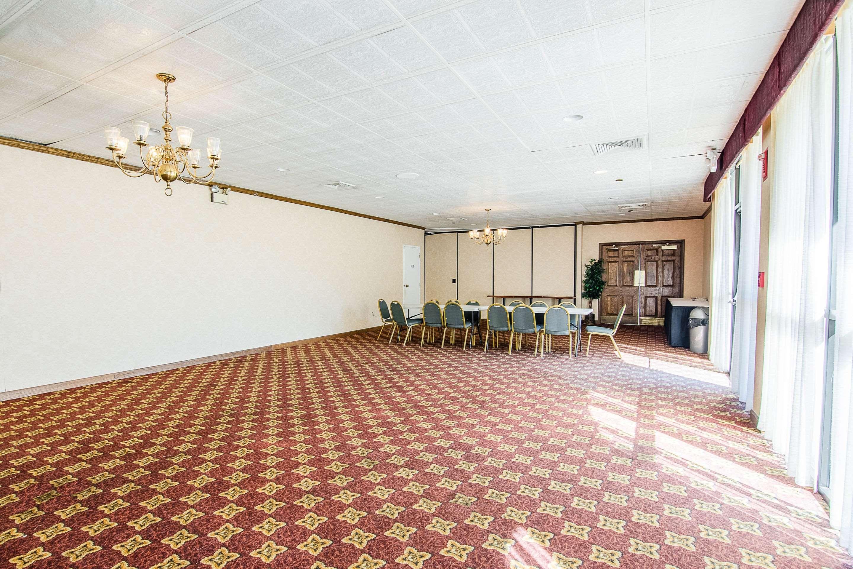 Econo Lodge Inn & Suites Norton Dış mekan fotoğraf