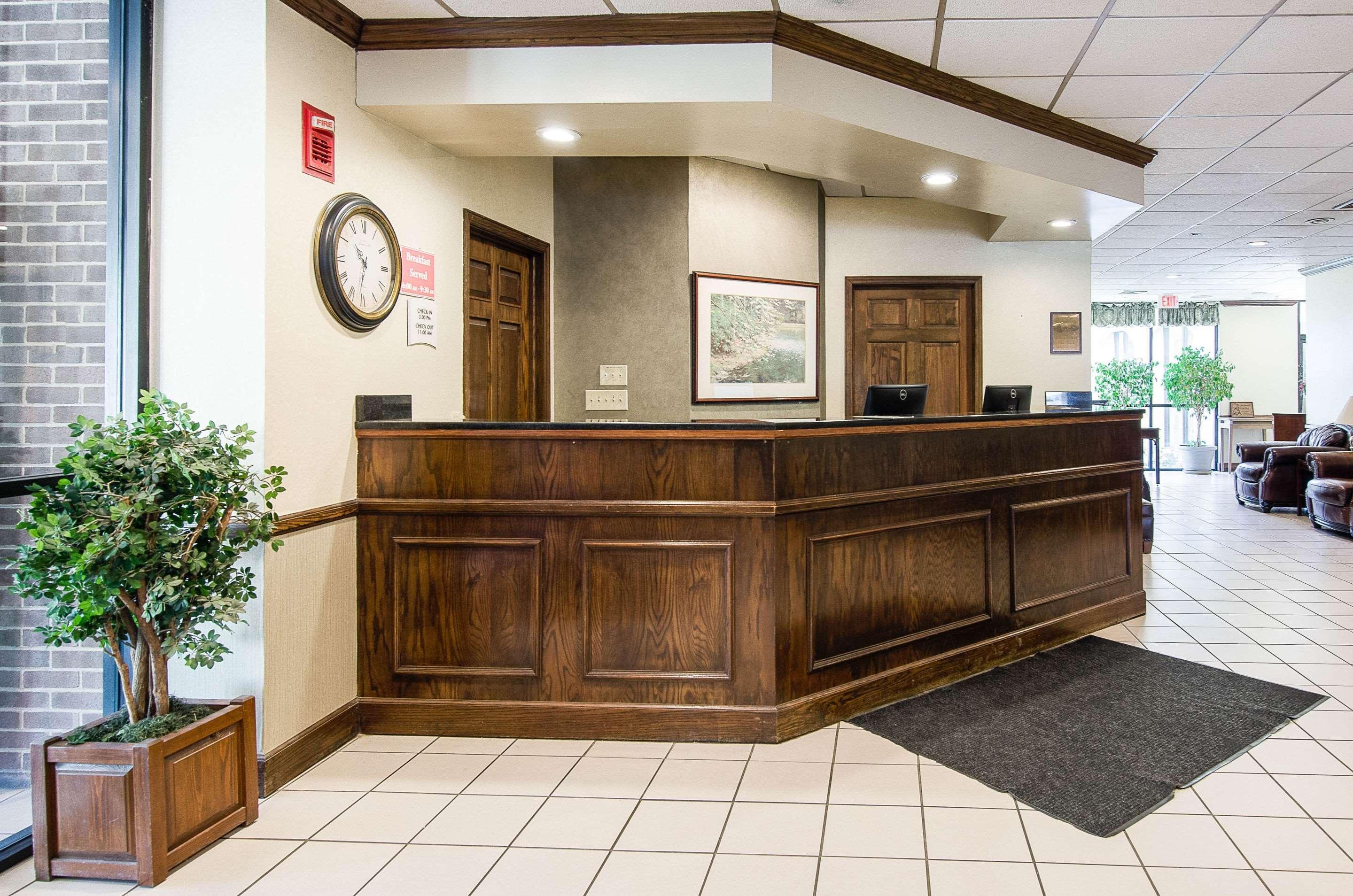 Econo Lodge Inn & Suites Norton Dış mekan fotoğraf