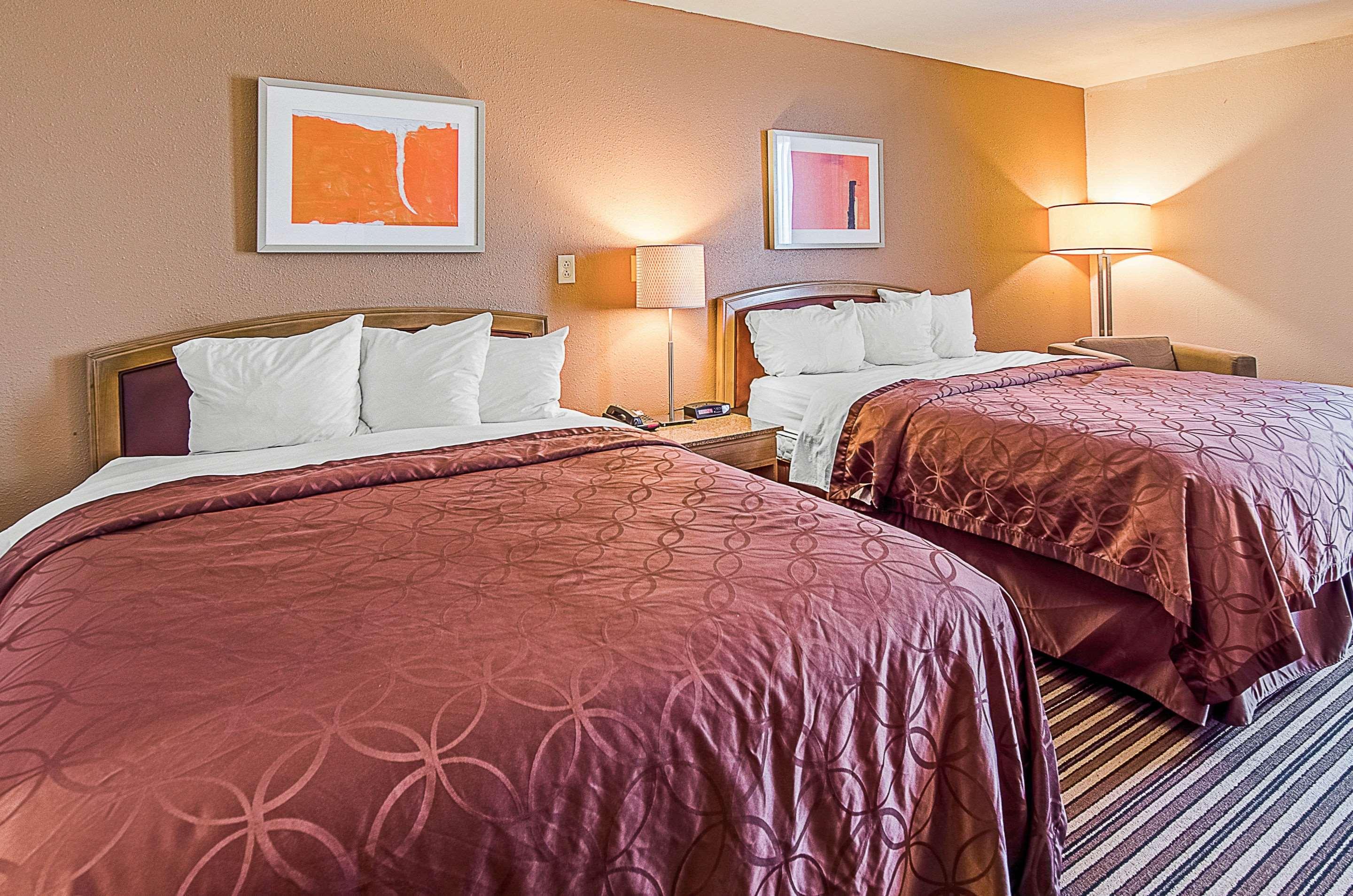 Econo Lodge Inn & Suites Norton Dış mekan fotoğraf