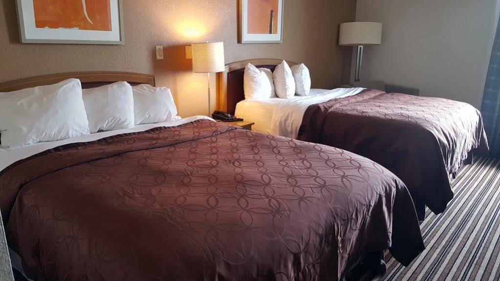 Econo Lodge Inn & Suites Norton Dış mekan fotoğraf