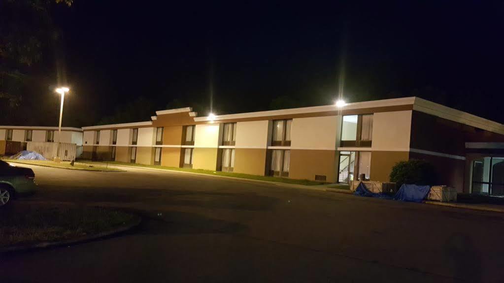 Econo Lodge Inn & Suites Norton Dış mekan fotoğraf