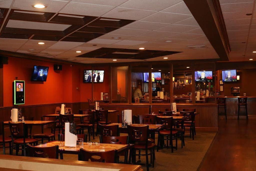 Econo Lodge Inn & Suites Norton Dış mekan fotoğraf