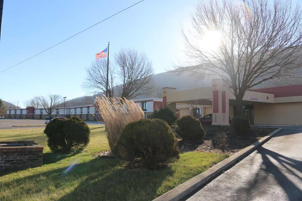 Econo Lodge Inn & Suites Norton Dış mekan fotoğraf
